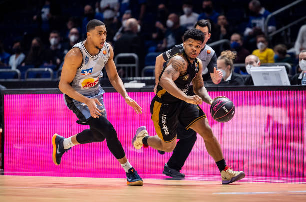 破将防线撕 破将防线撕